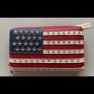 Stars & Stripes Montana West Ladies Wallet NWT